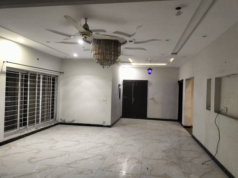 1 Kanal Brand New House For Rent In Bahria Town - Jasmine Block Canal Road Lahore 1