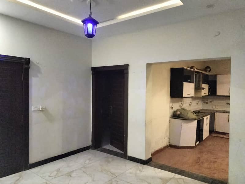 1 Kanal Brand New House For Rent In Bahria Town - Jasmine Block Canal Road Lahore 9