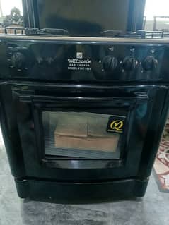 Cooking Range with 3x burner plus microwave oven