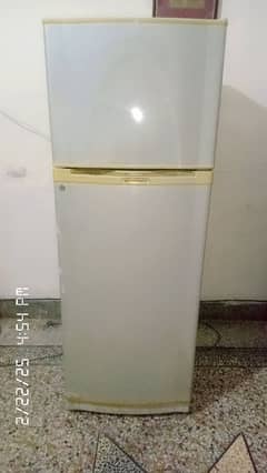 dawlance fridge large saiz