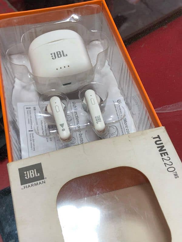 jbl airpods 0