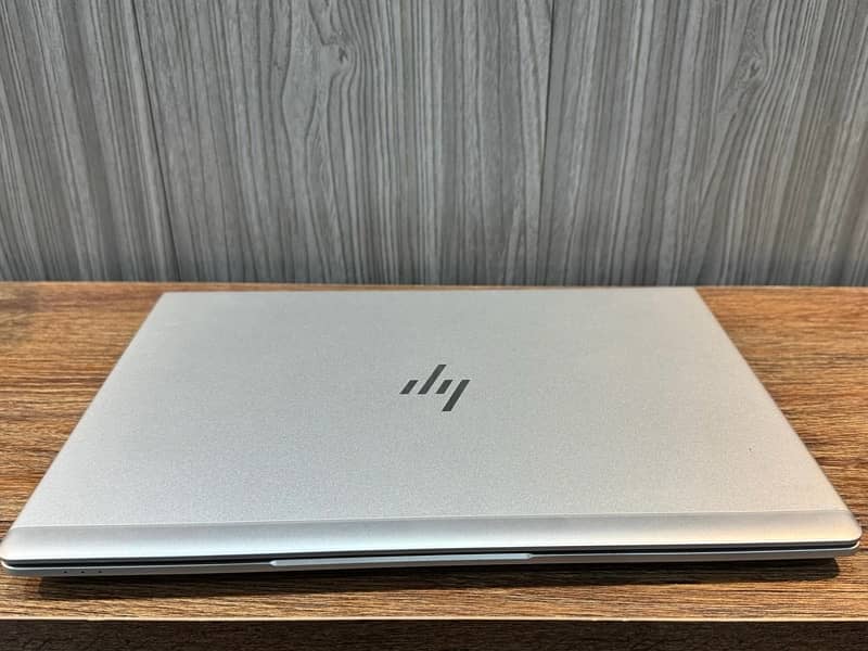 Hp elitebook 830 G5 1