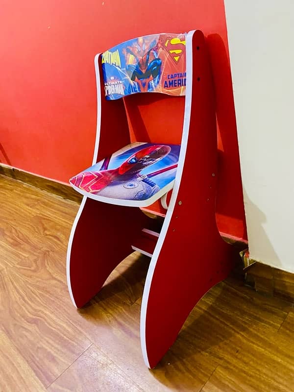 study Table and chairs 0