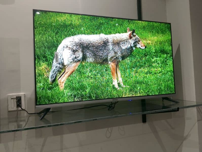 titless offer 43"inch Samsung smrt UHD led TV O3O2O422344 0