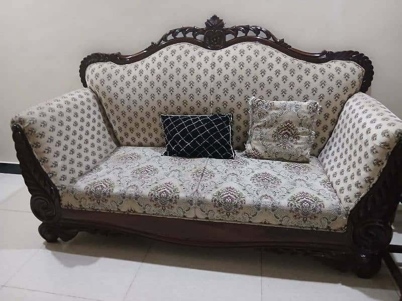 7 Seater Sofa n 3 table 1