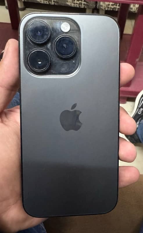 I phone 14 Pro 2