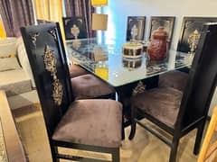 Elegant 8 chairs dining set used few months