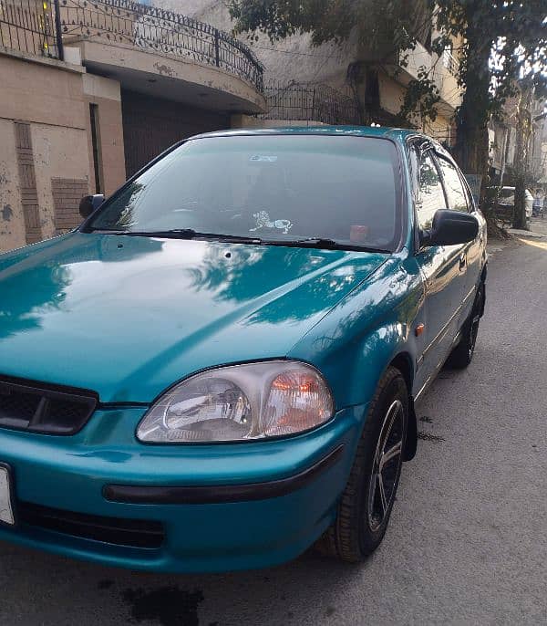 Honda Civic Prosmetic 1998(Automatic)in OriginaL Condition. cultus. alto 1