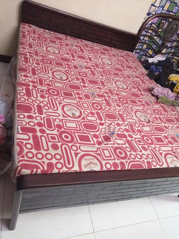 bed with mattress 2