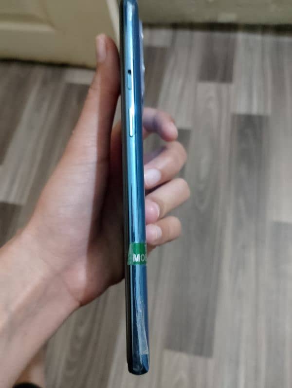 OnePlus 9 4