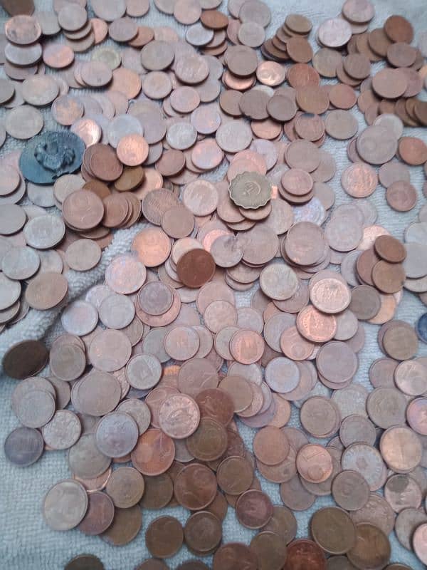 600 coin 1/2/5. cent . for sale 2