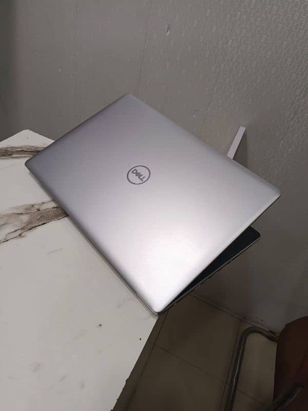 Dell 10th Generation Core i3 8GB RAM 128GB SSD With 1TB HHD 15,6 LED 14