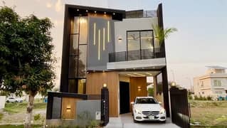 3 Years Installment Plan Luxury Brand New House In Park View City Lahore