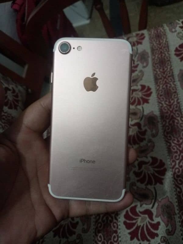 I phone 7 non pta 32gb memory 3