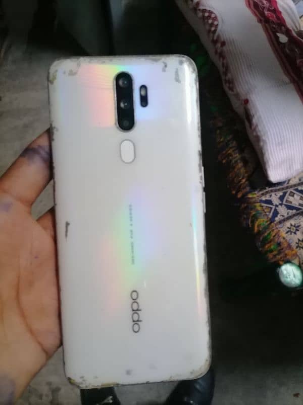 oppo a 5 2020 pta proved 4/64.  with box and charger 03706158054 6