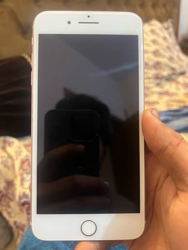 iphone 7 plus 128gb pta approved 100BH 10/10 condition 1