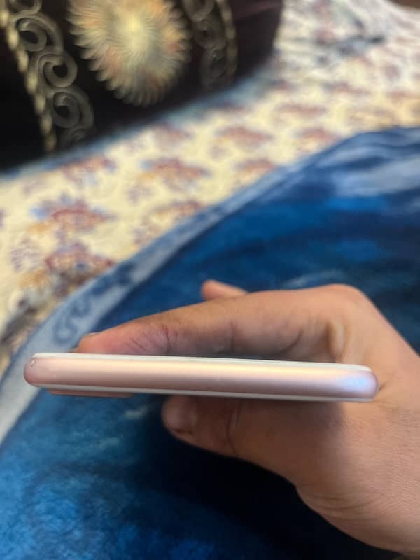 iphone 7 plus 128gb pta approved 100BH 10/10 condition 5