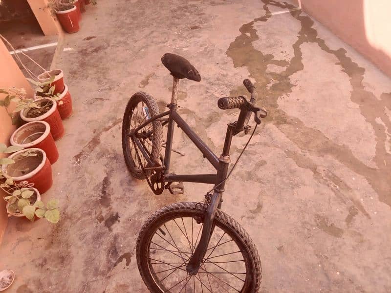 bicycle for sale 10/8 condition 0