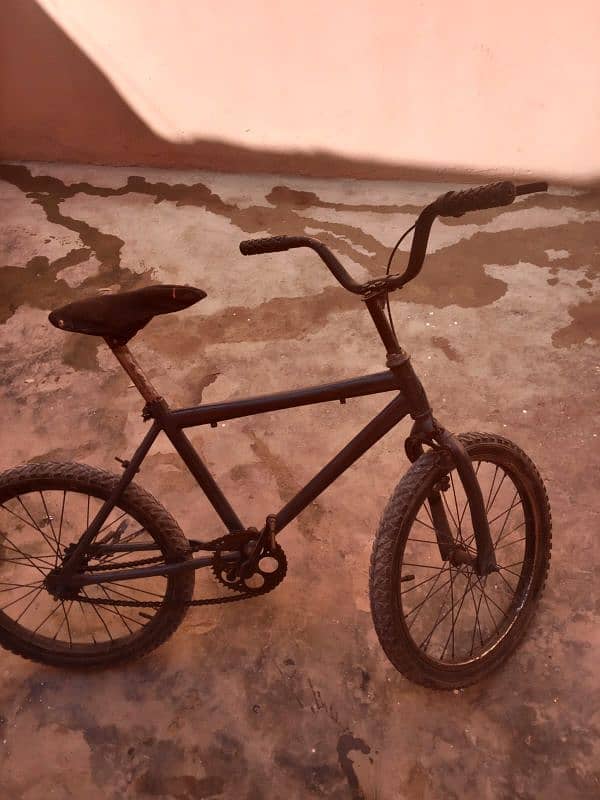 bicycle for sale 10/8 condition 1