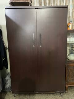 Almari Double Door