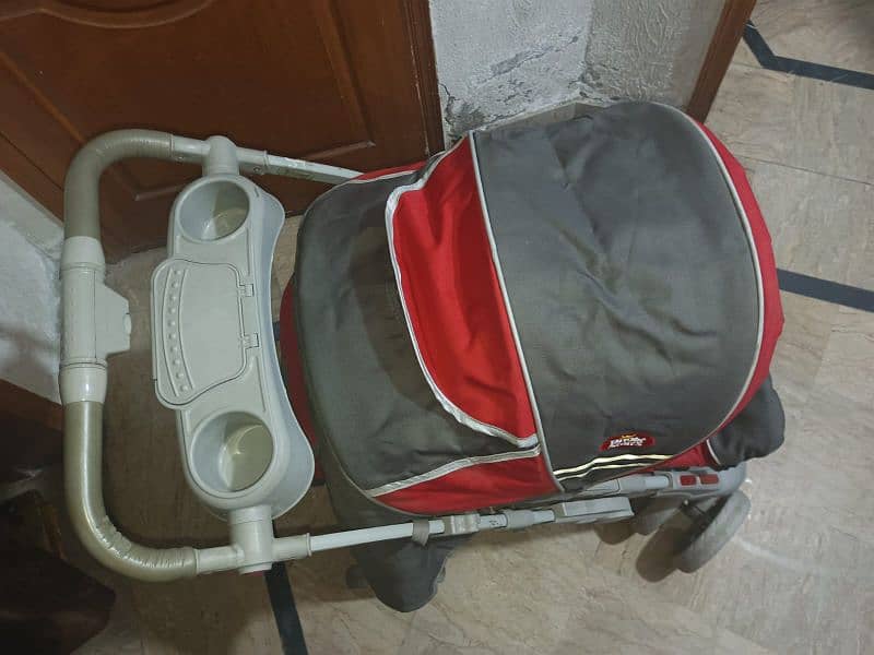Big Stroller with heavy wheels 2