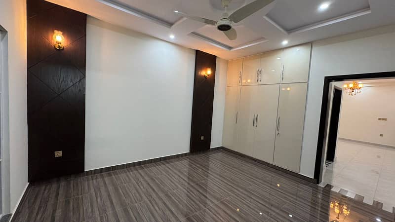 1 Kanal Brand New Luxury Upper Portion Is Available For Rent In GULBAHAR Block Bahria town Lahore 21