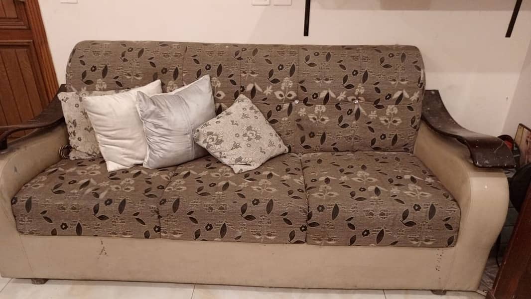 123 sofa urgent sale 1