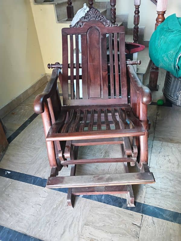 wooden rocking chair 3