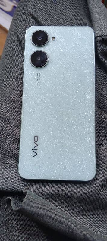 vivo y03 2