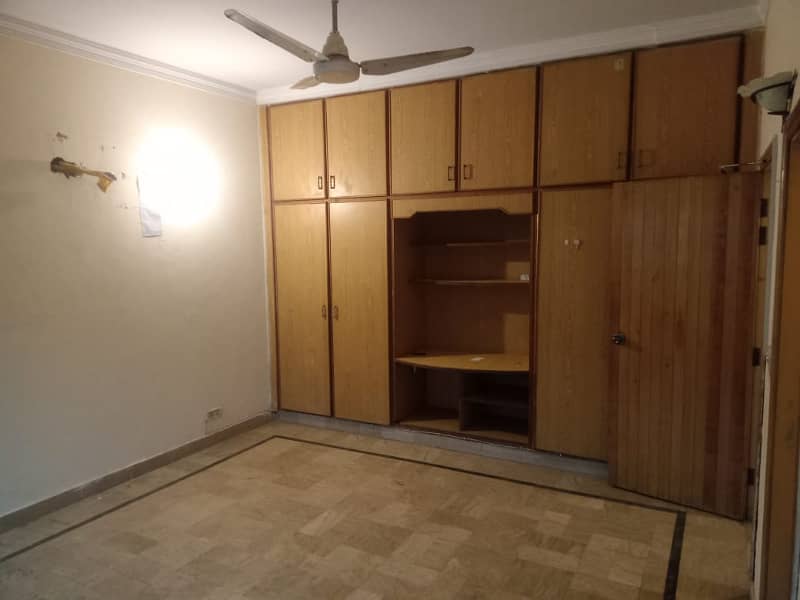 10 Marla Upper Portion Available For Rent (DHA Main Boulevard Approach) 0