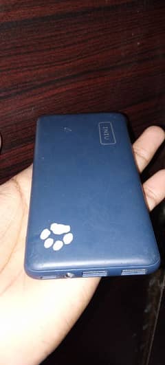 INIU ( B41 ) Power Bank Slim & light