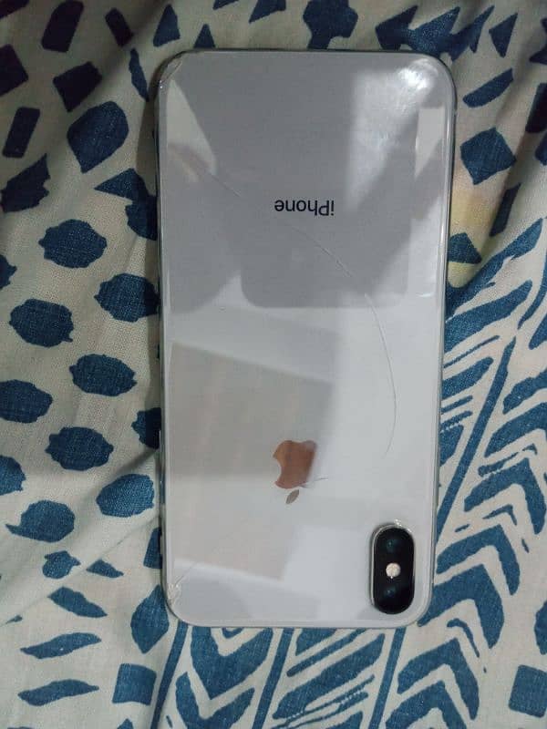 Iphone X 64gb only back break 4