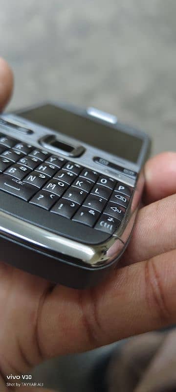 Nokia E72 Symbian 14