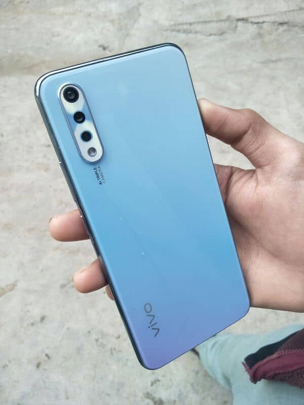 Vivo S1 8Gb 256Gb Mobile 4G | No oppo Samsung infinix iphone Tecno 4