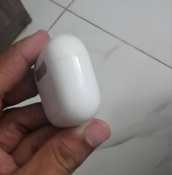 Apple Air Pods 3rd Gen 4