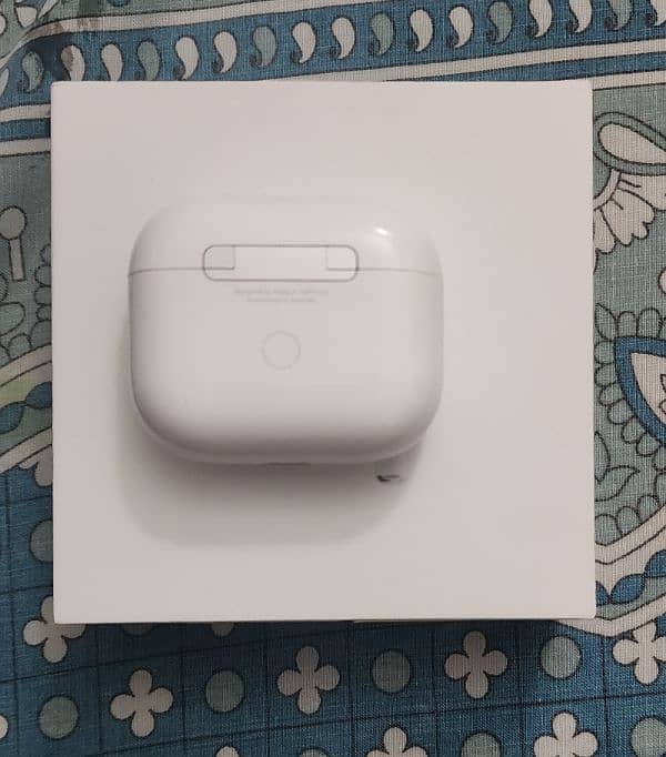 Apple Air Pods 3rd Gen 5