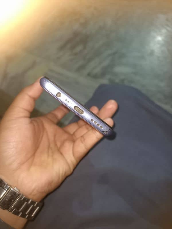 realme c25 s daba charger ni ha tush halka sa crack ha 5