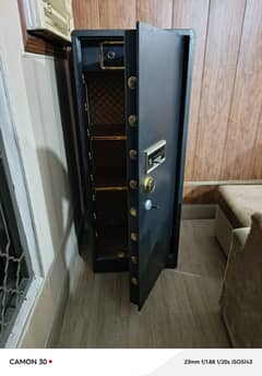 Locker for sale 2x5