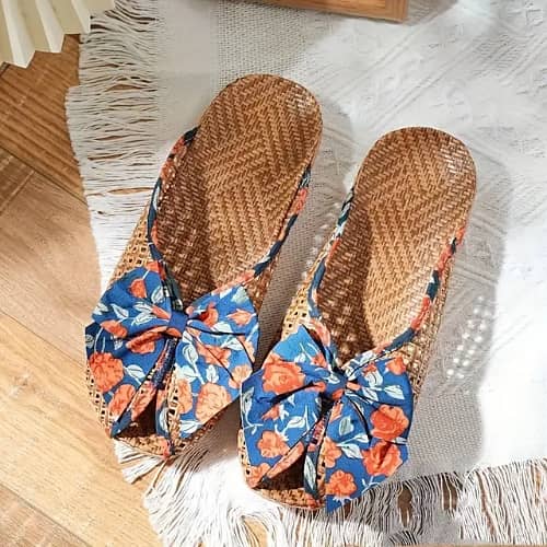 Women's Breathable Summer Slides – Pre-Order Now! 5