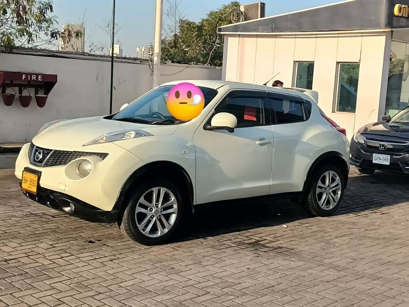 Nissan Juke 15RX Urban Selection full geniue body 6