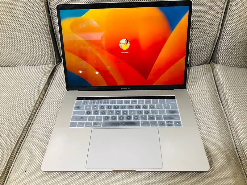 Apple MacBook pro 2017 3