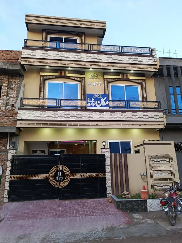 Outstanding Beautiful Designer 5 Marla Double Story House With Water Boring for in Airport Housing Society Near Gulberg Judicial Gulzare Quid and Express Highway 1