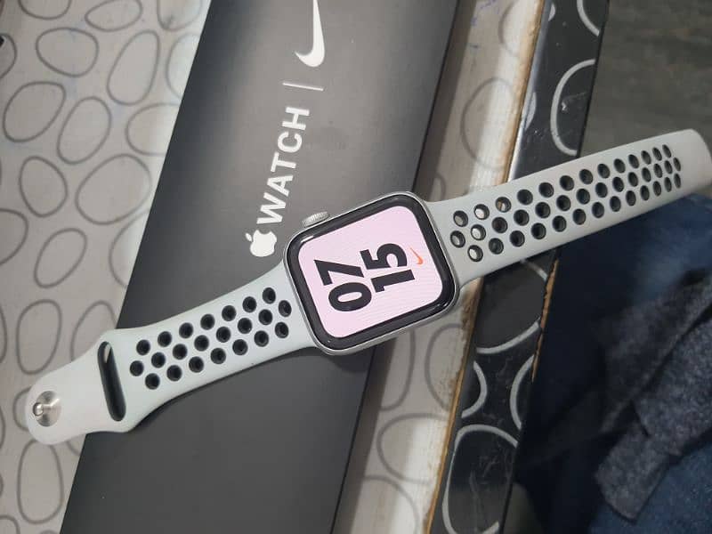 apple watch Se 1st gen nike edition 0