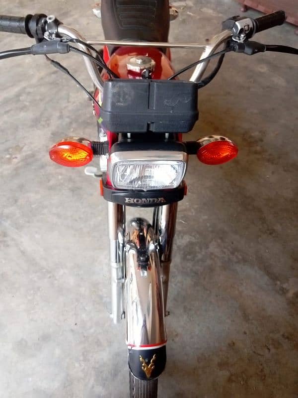 Honda 125 model 2017 3