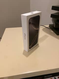 iPhone 16pro 512GB Box Packed