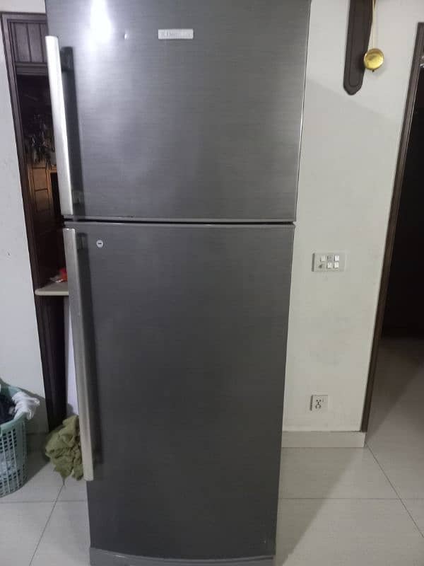 Electrolux Refrigerator 12