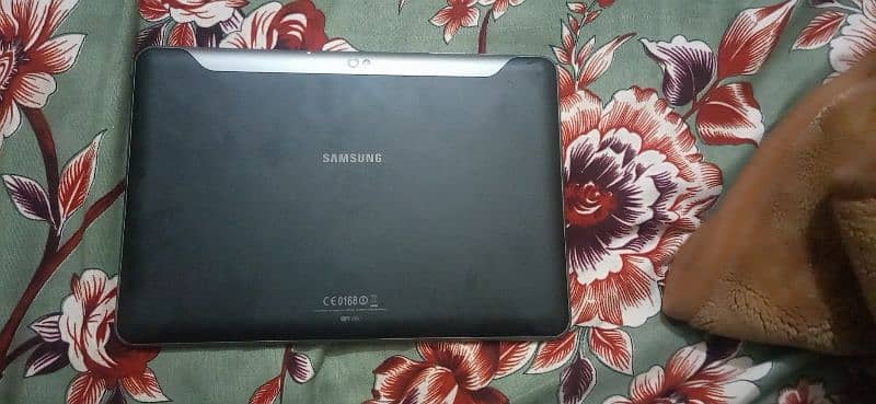 Samsung original Tablet  condition Used price 12000  No 03185021112 1