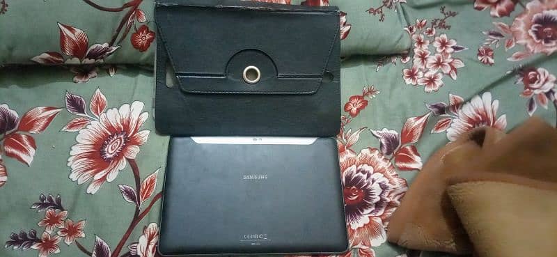 Samsung original Tablet  condition Used price 12000  No 03185021112 6