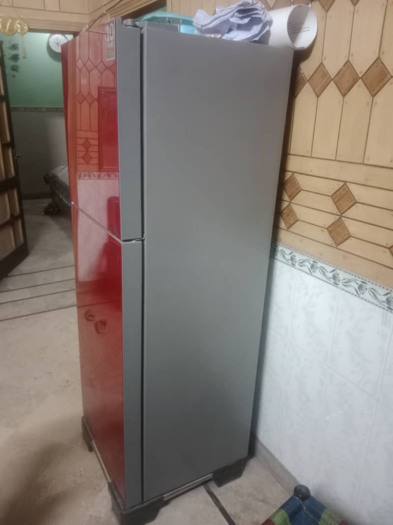 Haier glass door fridge Red colour for sale 3