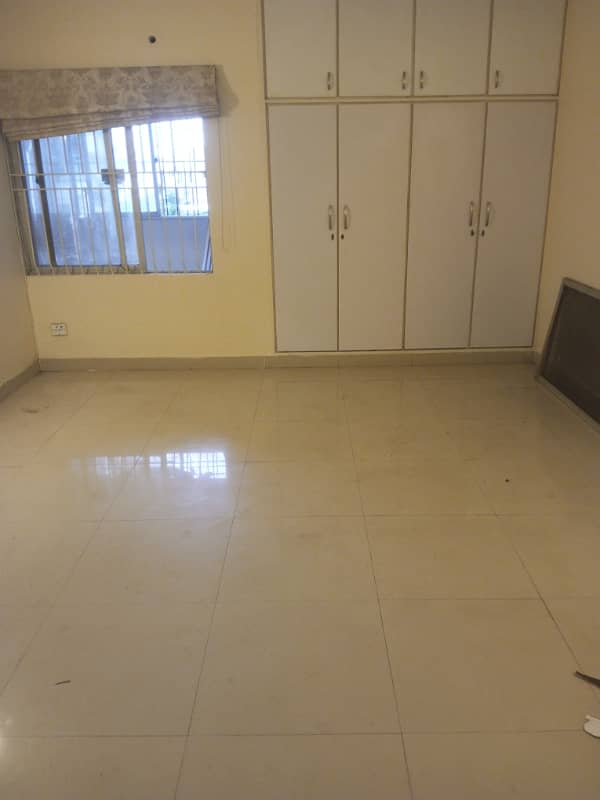 4 Bed fully Renovated apartment for rent 3